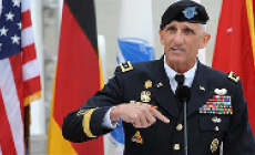 Марк Хертлін, (Mark Hertling)